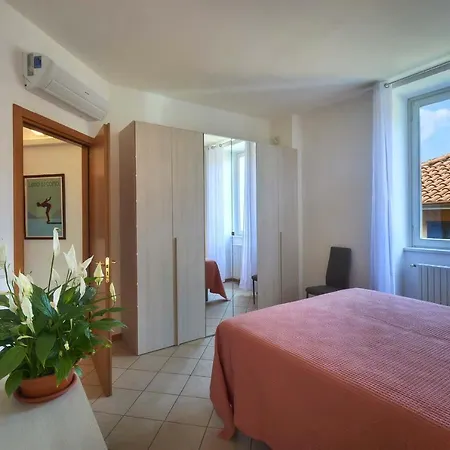 Perfect Place 2 Апартаменты Варенна
